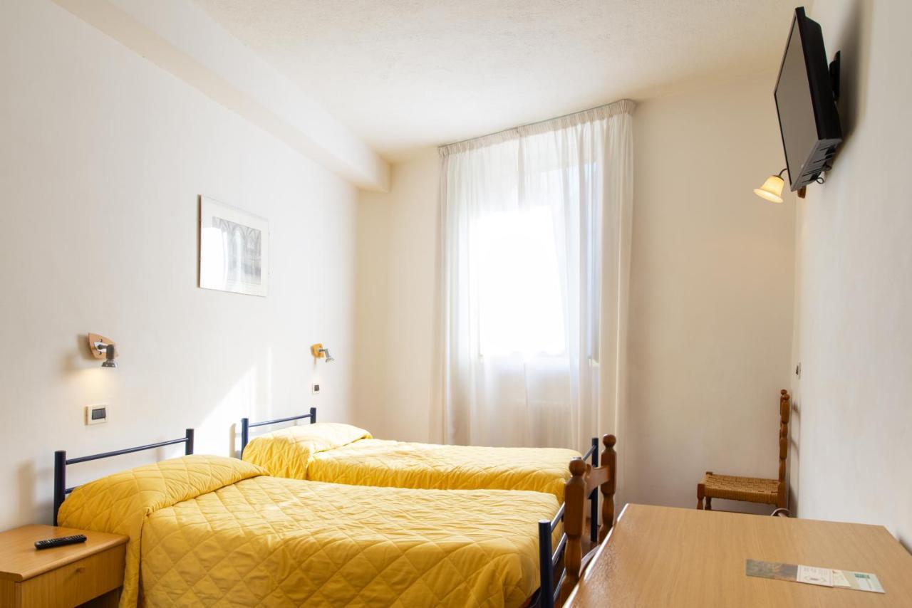 Double or Twin Room with View,763609204:JPEG