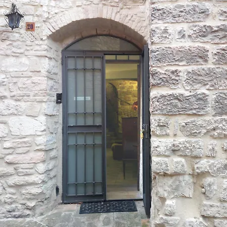 Camere Gambacorta Assisi-3